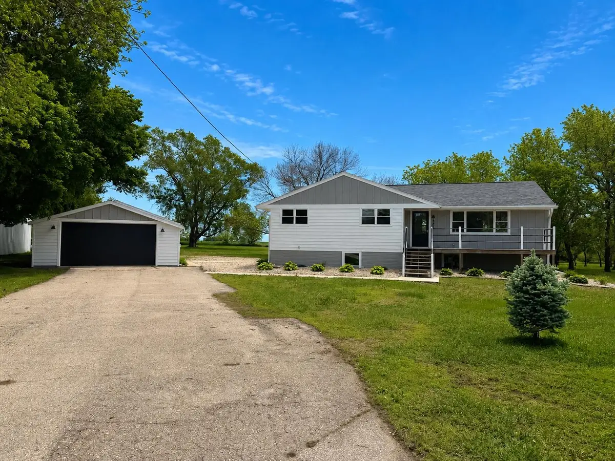 2308 225th Avenue, Milford, IA 51351 - #1