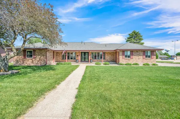 924 1st Avenue Sw, Spencer, IA 51301