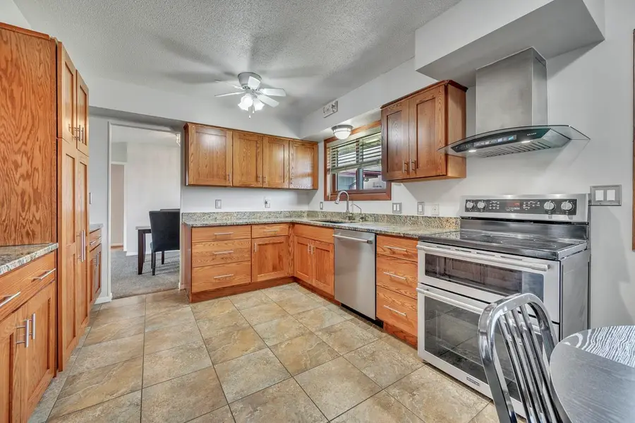 924 1st Avenue Sw, Spencer, IA 51301 - #3
