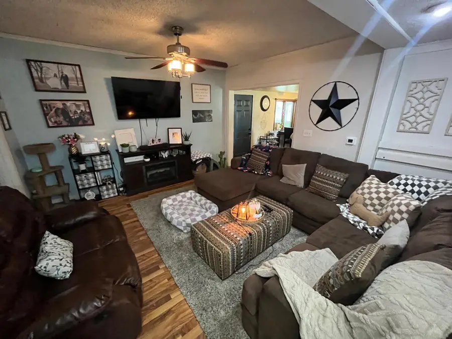 511 E 4th Street, Spencer, IA 51301 - #2