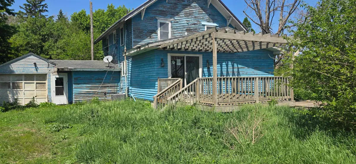 4865 320th Avenue, Webb, IA 51366 - #1