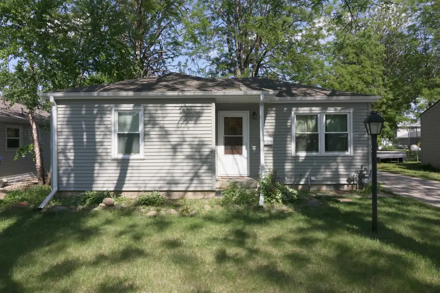 912 5th Avenue W, Spencer, IA 51301 - #2