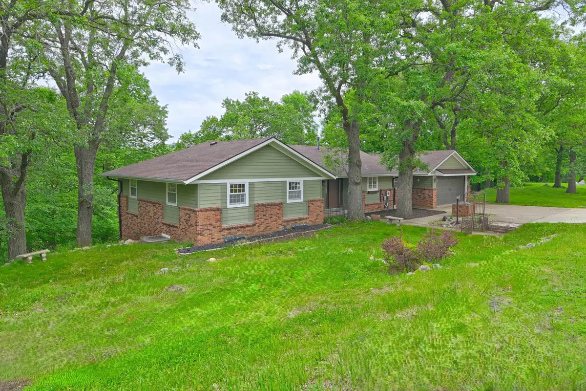 515 Park Road, Estherville, IA 51334 - #1