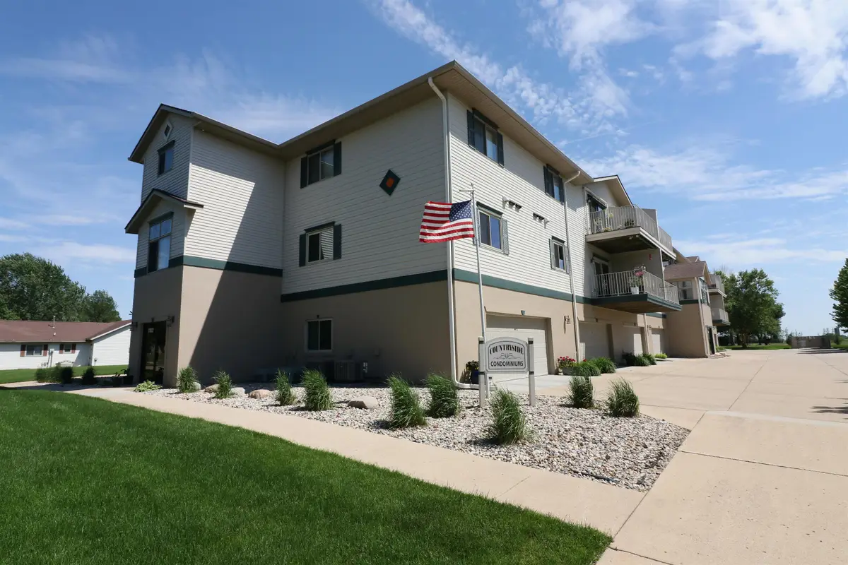 1102 Saint Luke Drive #306, Spencer, IA 51301 - #1