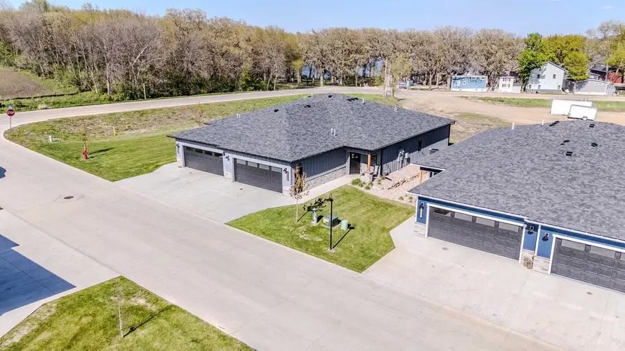 1223 Lower Loop, Arnolds Park, IA 51331 - #2
