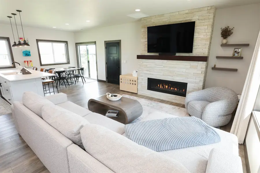 1850 23rd Street #41, Spirit Lake, IA 51360 - #2