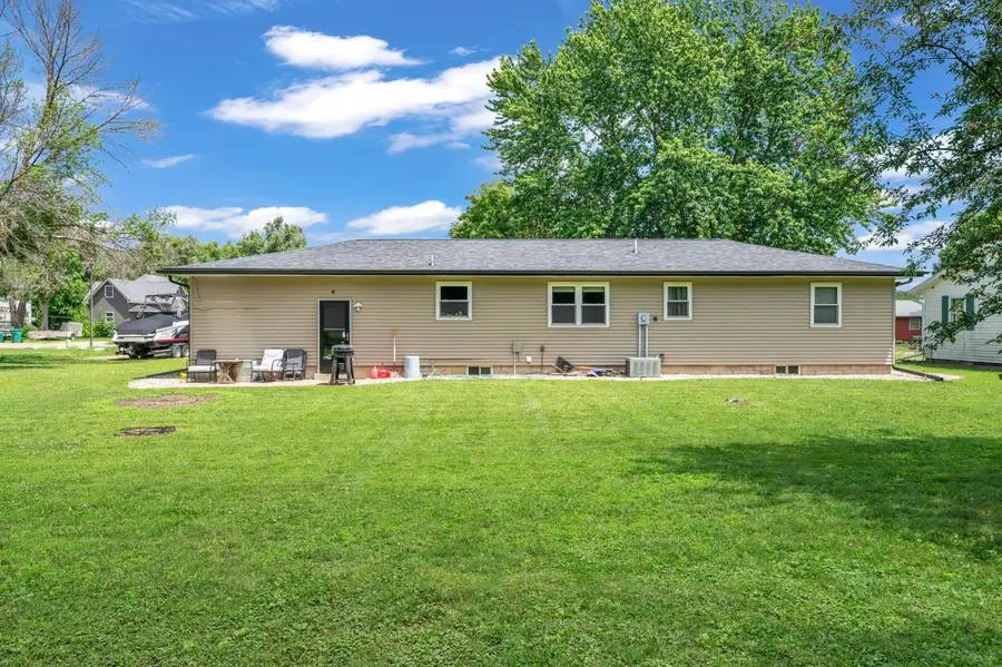 803 Q Avenue, Milford, IA 51351 - #3