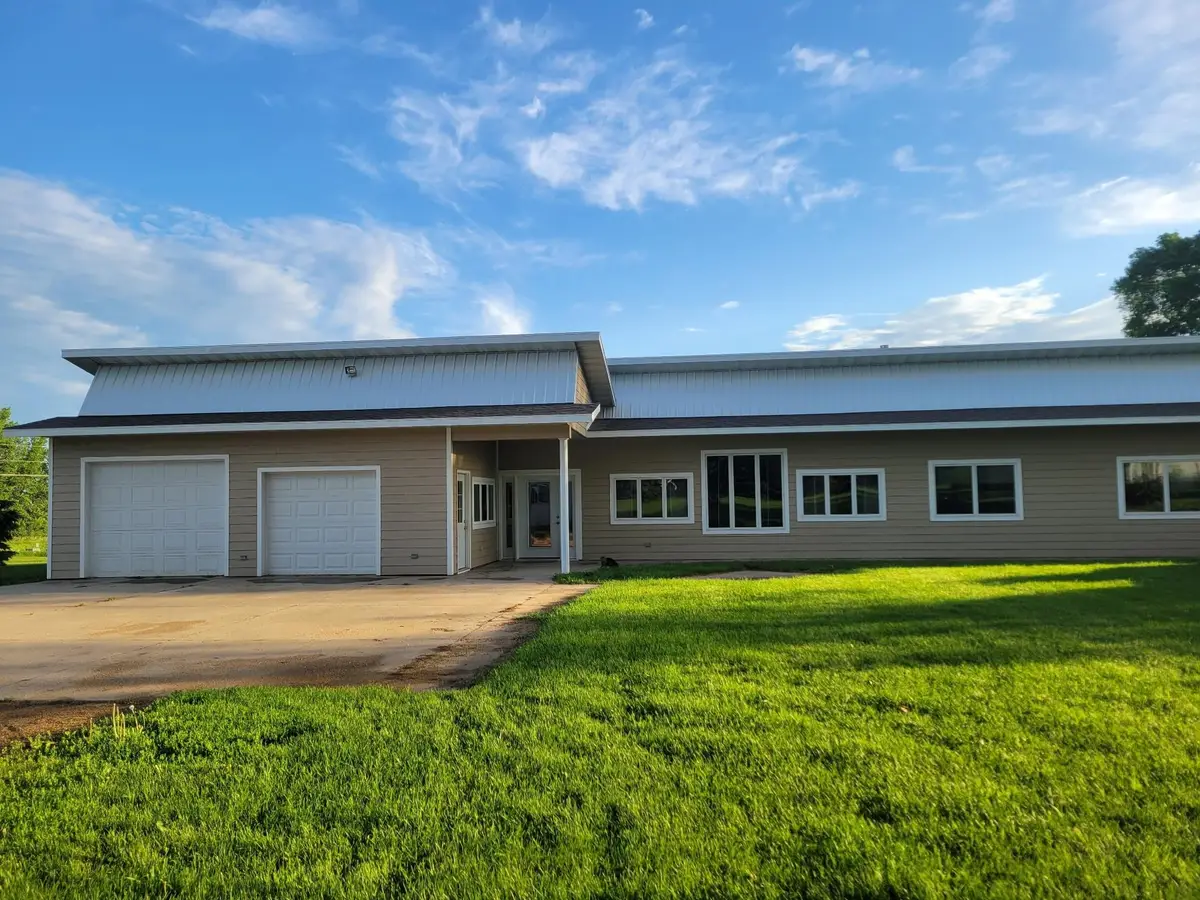 2144 230th Avenue, Milford, IA 51351 - #1