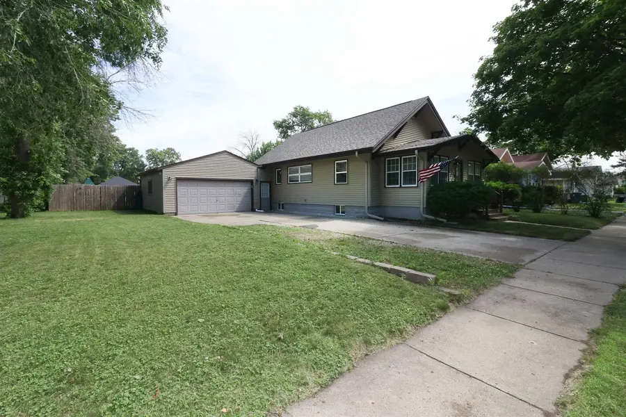 313 E 12th Street, Spencer, IA 51301 - #2