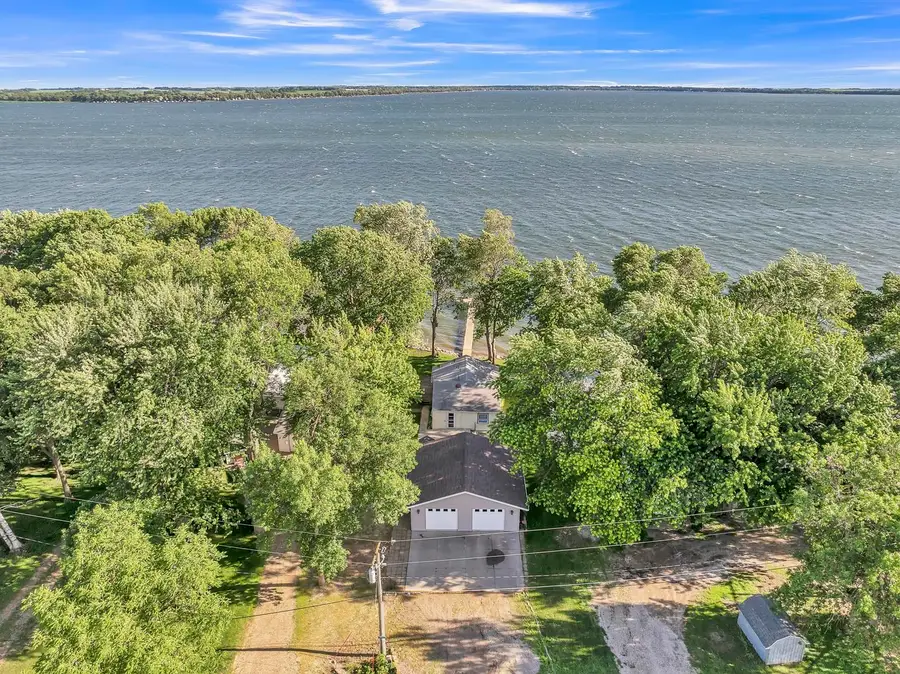 25461 Mcclelland Lane, Spirit Lake, IA 51360 - #2