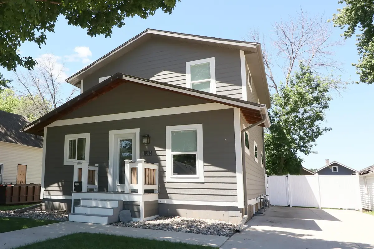 1315 3rd Avenue W, Spencer, IA 51301 - #1