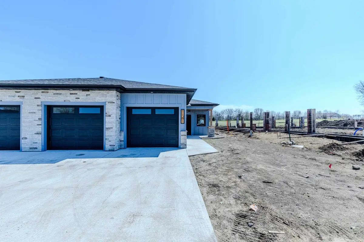 1177 Lower Loop, Arnolds Park, IA 51331 - #1