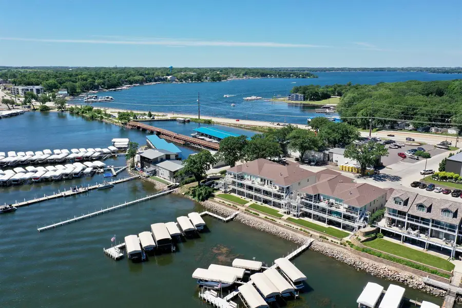 1310 Gordon Drive #2S, Okoboji, IA 51355 - #2