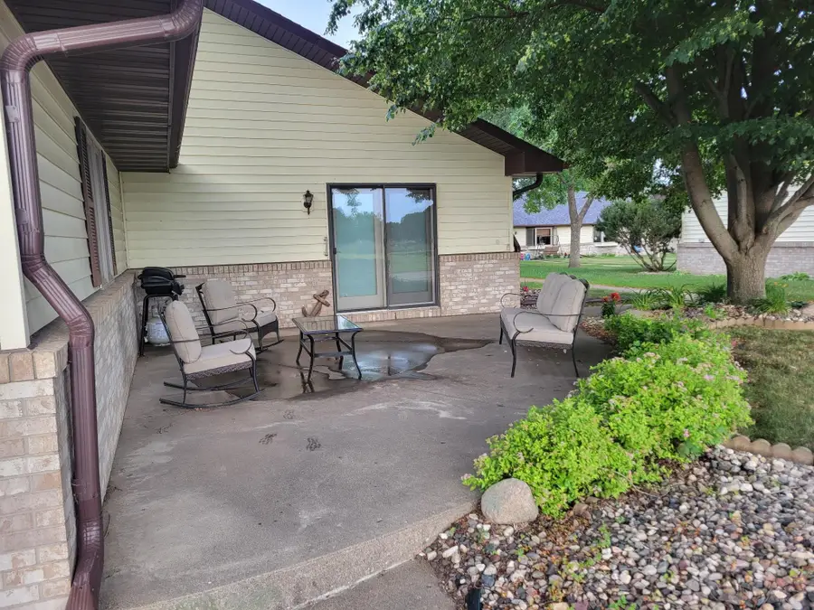 1924 23rd Street #8, Spirit Lake, IA 51360 - #2