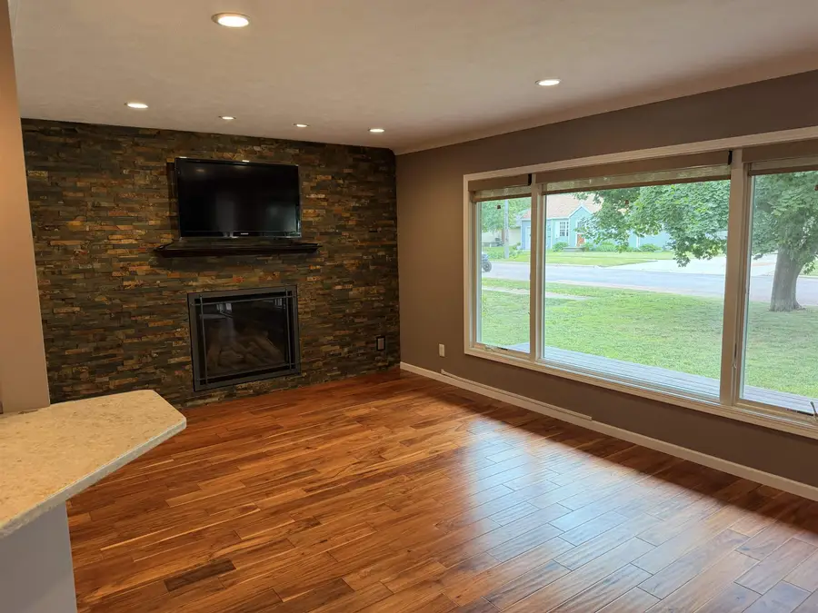 1308 L Avenue, Milford, IA 51351 - #3