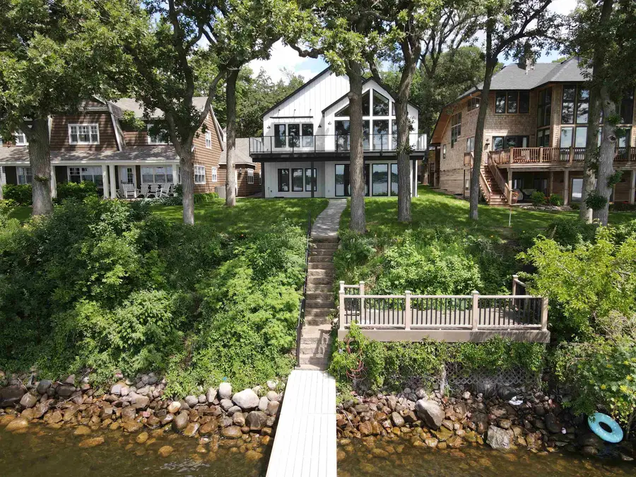 2105 Lakeshore Drive, Okoboji, IA 51355 - #2