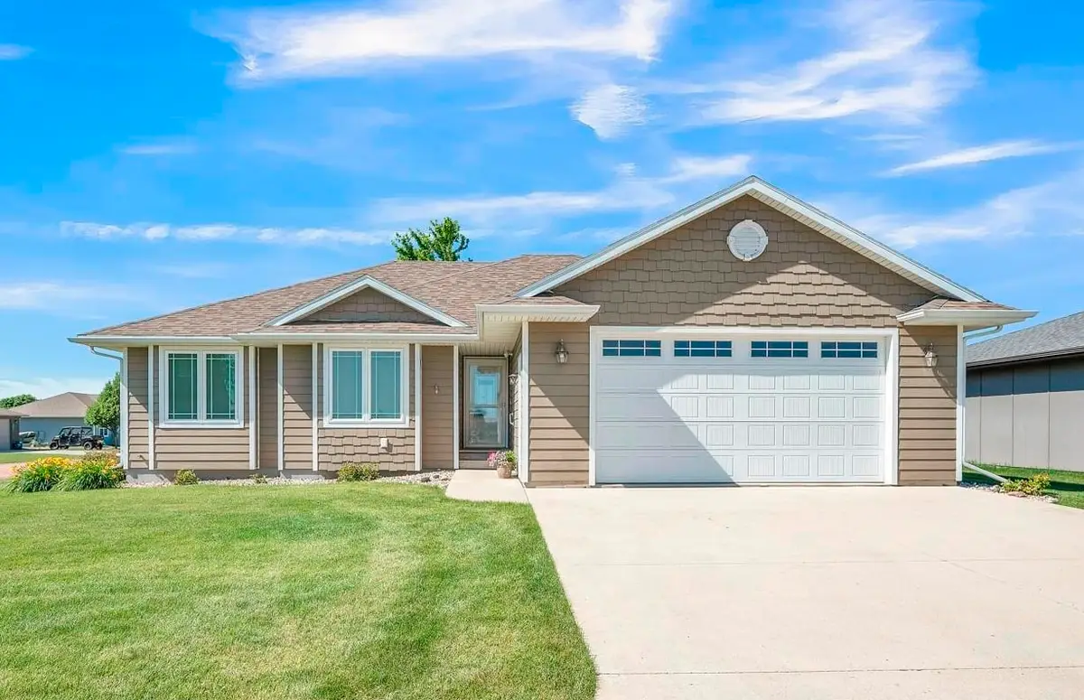 301 30th Street, Milford, IA 51351 - #1