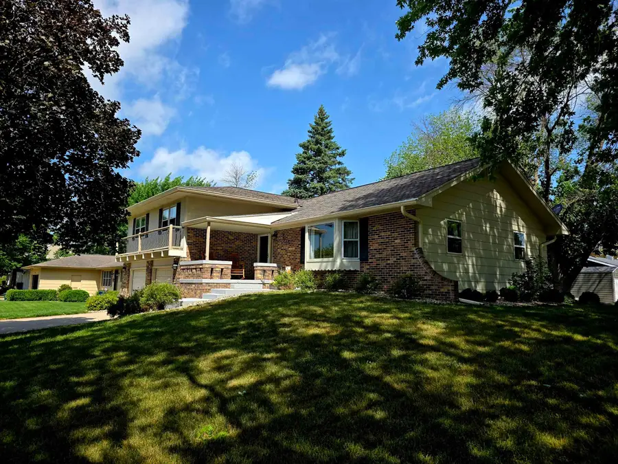 1103 Michaels Court, Spencer, IA 51301 - #2