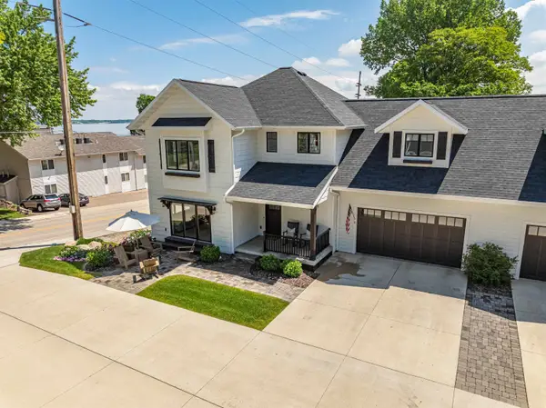 171 Linden Drive #D, Arnolds Park, IA 51331