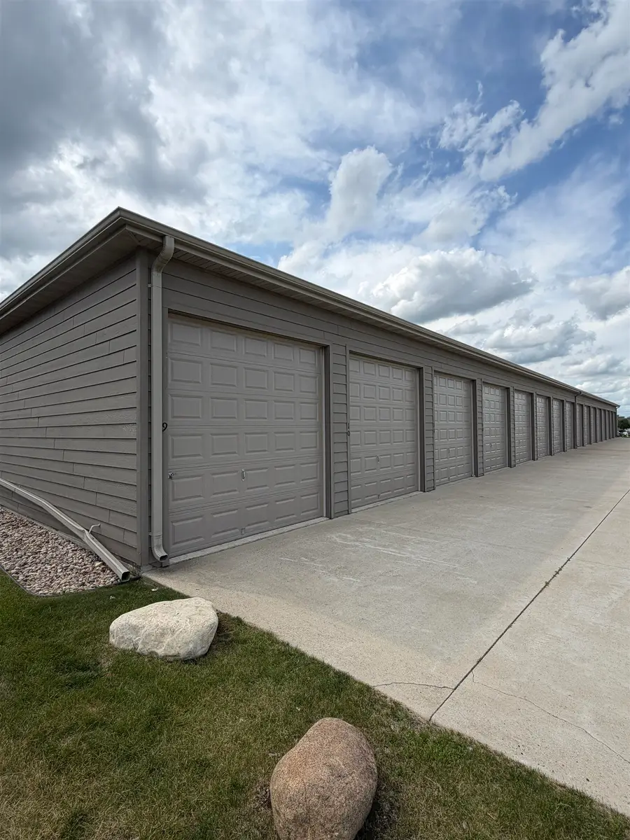 269 242nd Avenue, Arnolds Park, IA 51331 - #2