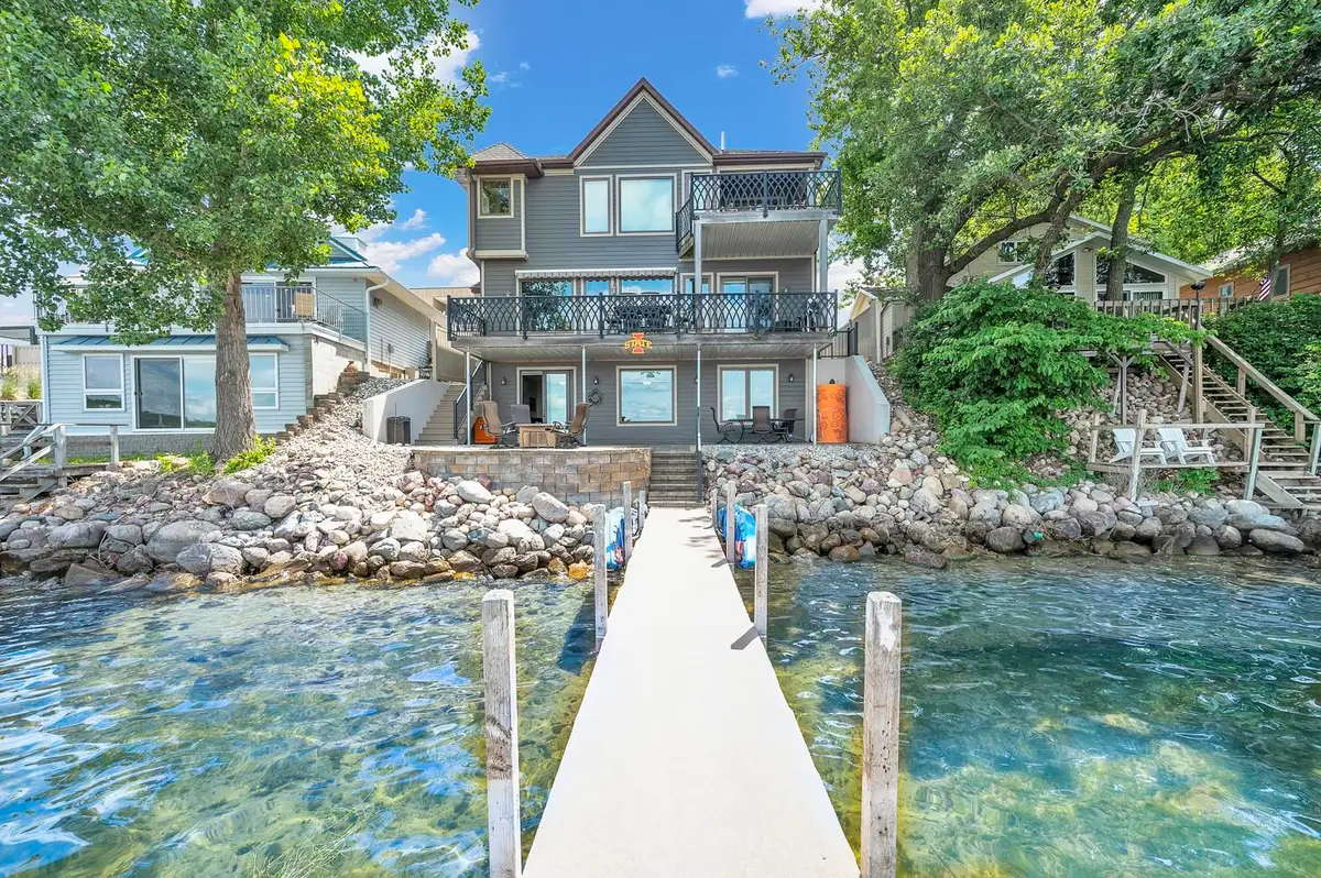325 Lakeshore Drive, Arnolds Park, IA 51331 - #1