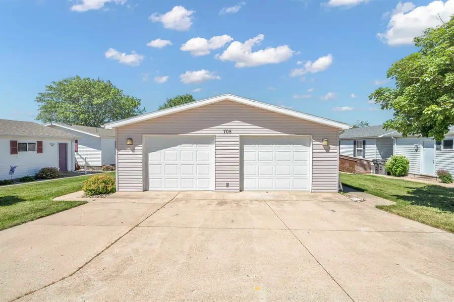 705 Sunshine Run, Arnolds Park, IA 51331 - #3