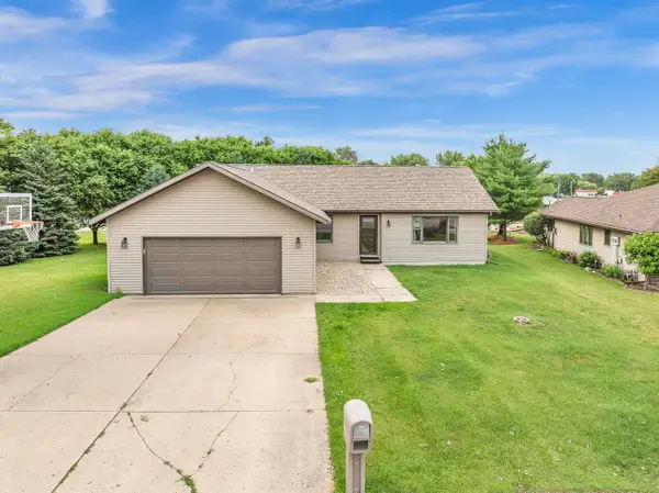 424 Emerald Drive, Arnolds Park, IA 51331