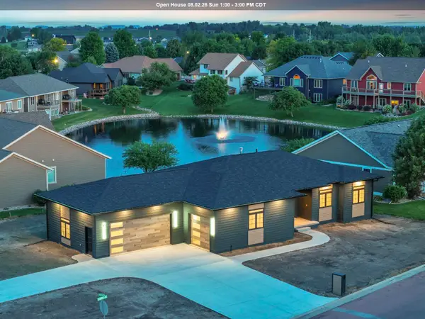 3008 Bonnie Lane, Milford, IA 51351