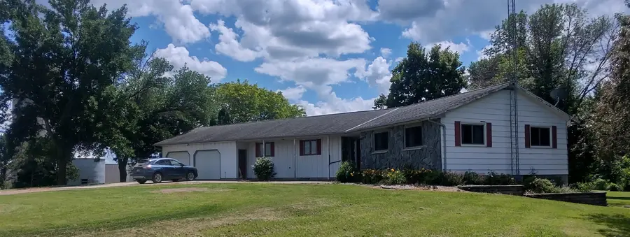 737 40th Street, Dunnell, MN 56127 - #3