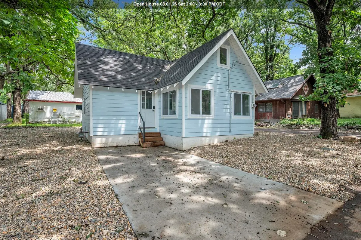 21332 Linn Street, Spirit Lake, IA 51360 - #1