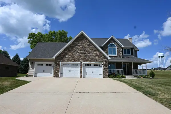 206 W 7th Street, Wall Lake, IA 51466
