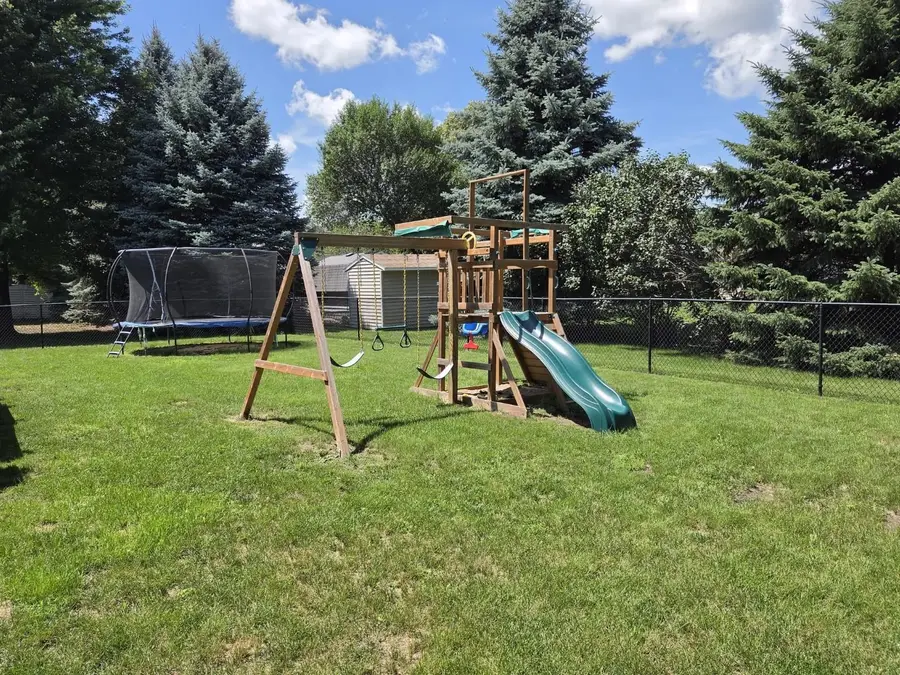 1406 14th Street, Milford, IA 51351 - #3