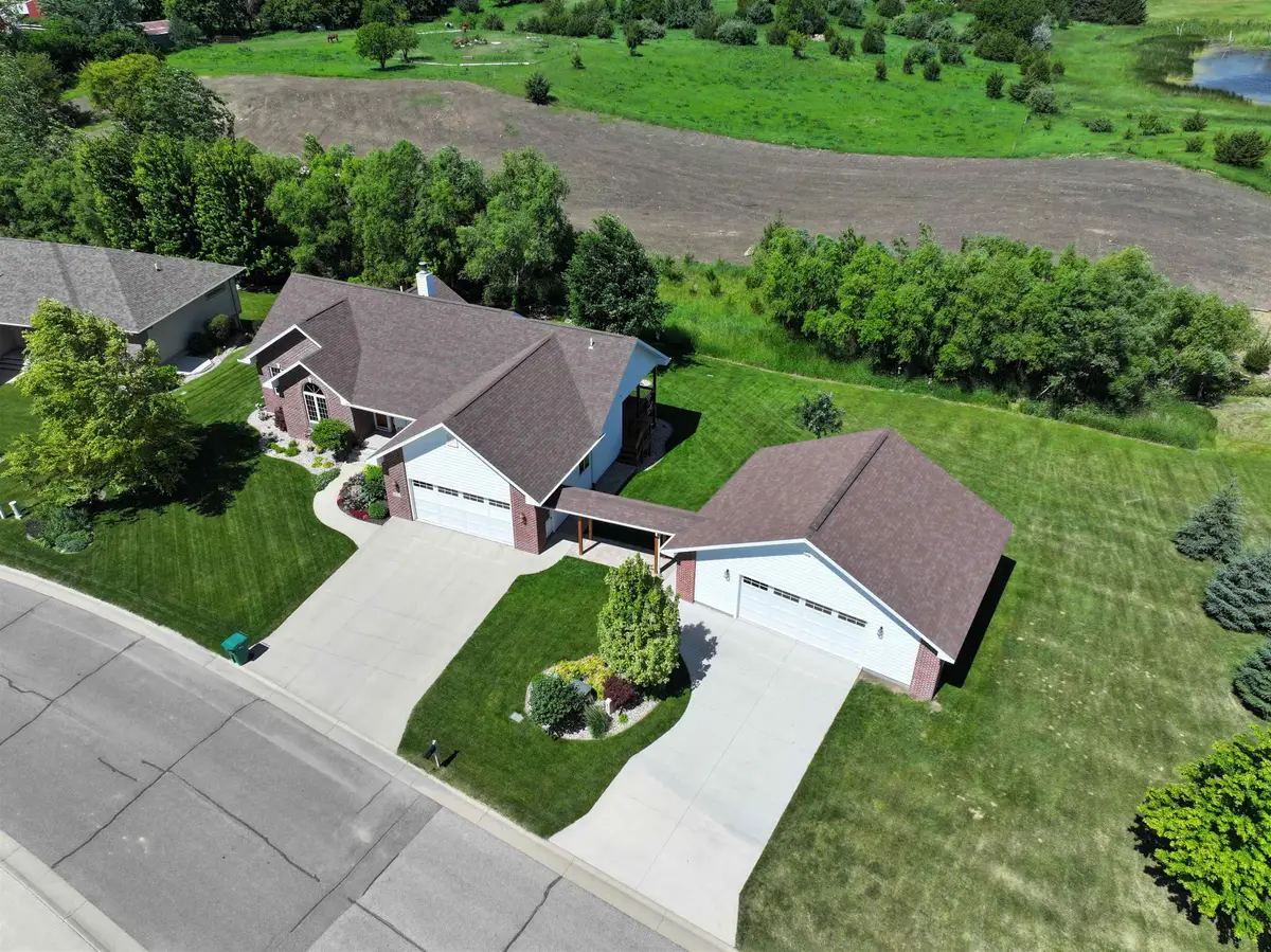 2917 Sportsmans Drive, Milford, IA 51351 - #1