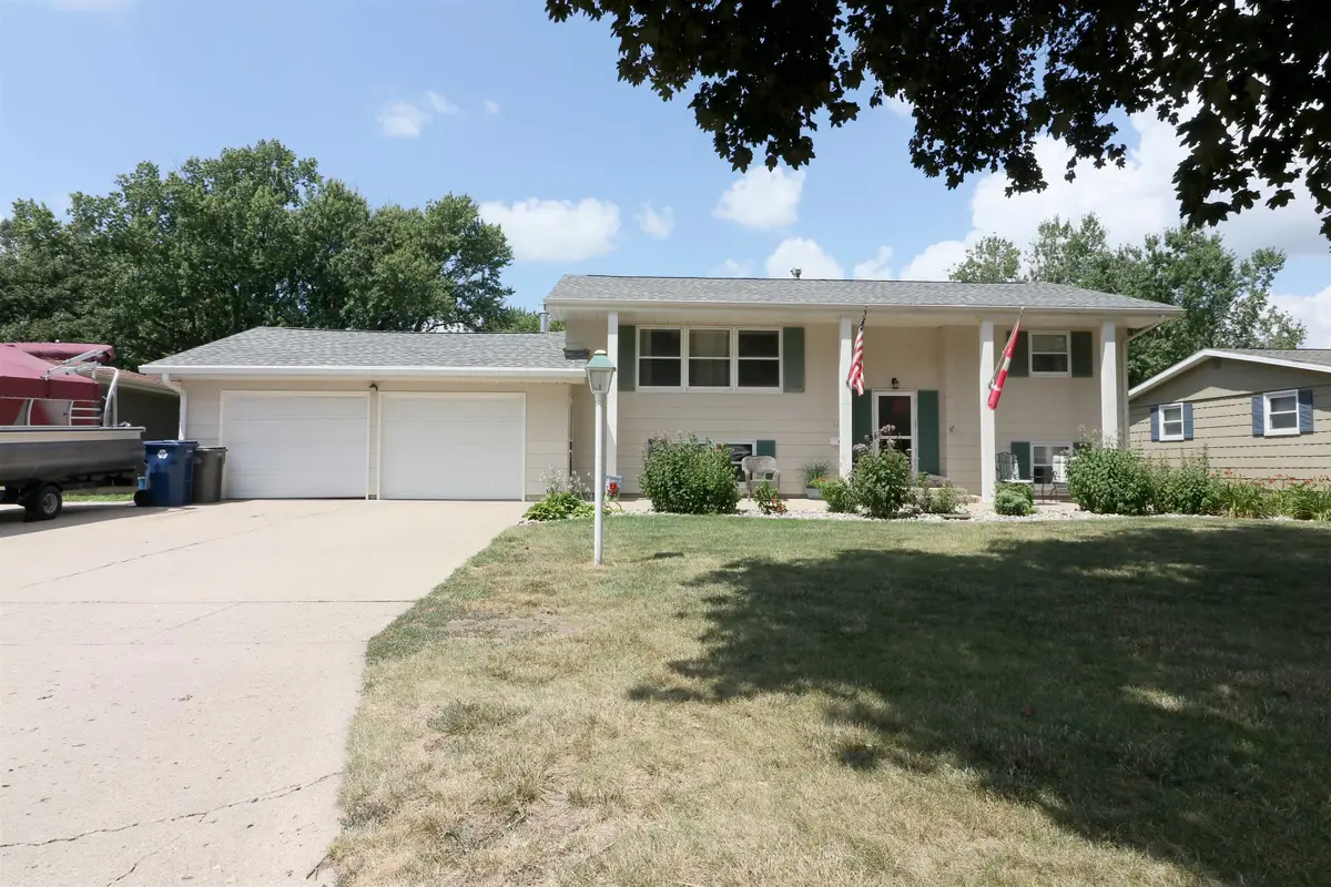 1117 8th Avenue W, Spencer, IA 51301 - #1