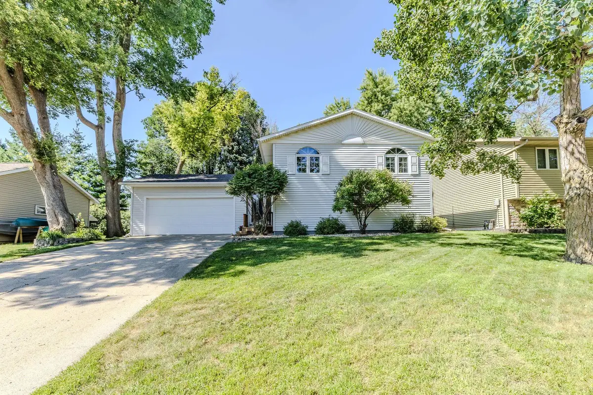 110 24th Street, Spirit Lake, IA 51360 - #1