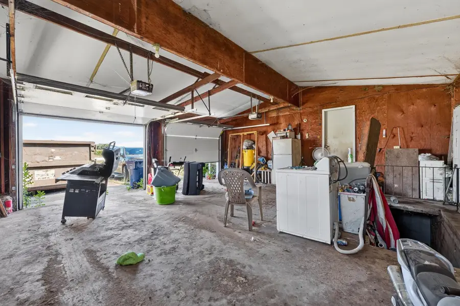 1002 S Market Street, Lake Park, IA 51347 - #2