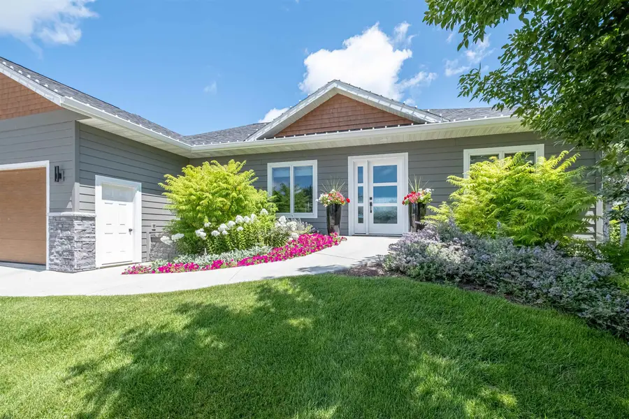 4201 12th Street, Spirit Lake, IA 51360 - #2