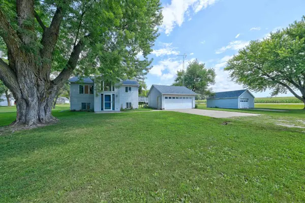 210 Lawrence Street E, Dunnell, MN 56127