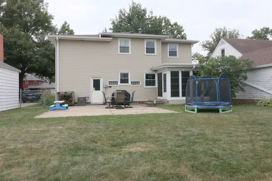 905 E 4th Street, Spencer, IA 51301 - #3