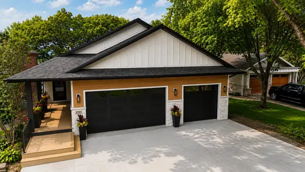 2707 1st Street, Arnolds Park, IA 51331