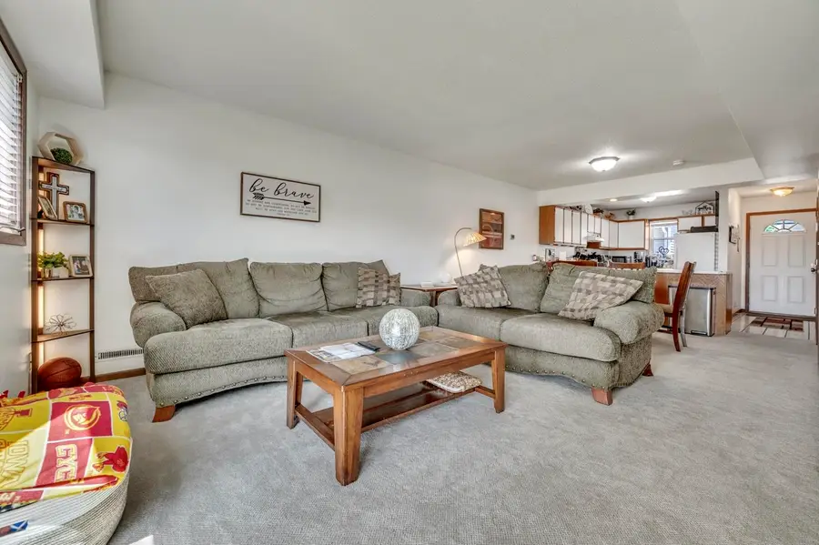 26 Westview Dr. #3, Milford, IA 51351 - #2