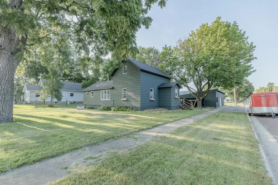 1012 K Ave, Milford, IA 51351 - #2