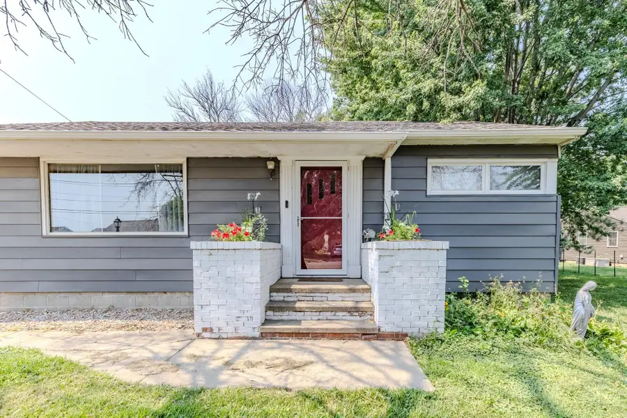 141 S 8th Ave E, Hartley, IA 51346 - #3