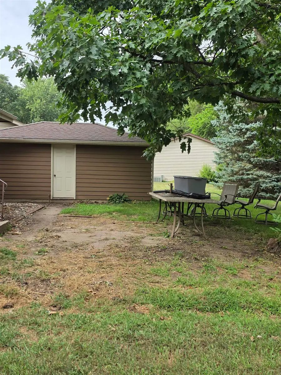 622 4th Avenue Se, Spencer, IA 51301 - #3