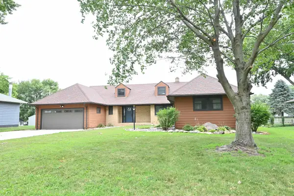 708 S Kiel Street, Holstein, IA 51025