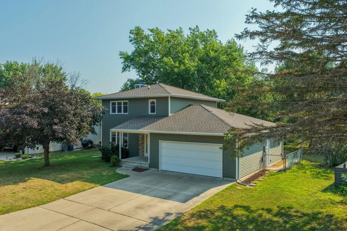 1304 13th Avenue W, Spencer, IA 51301 - #1