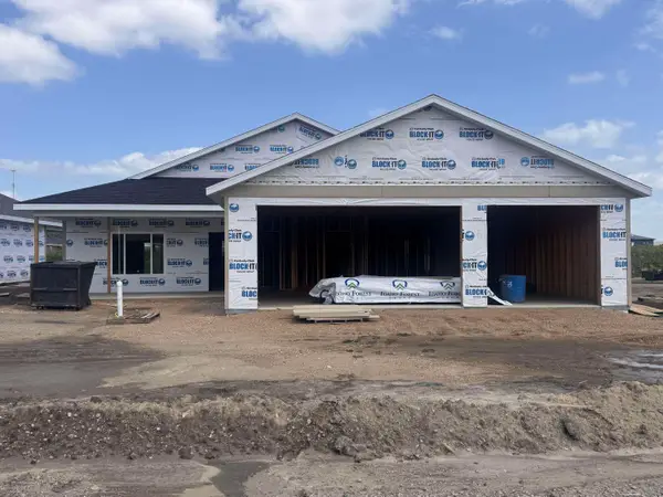 3621 Pinewood Drive, Spirit Lake, IA 51360