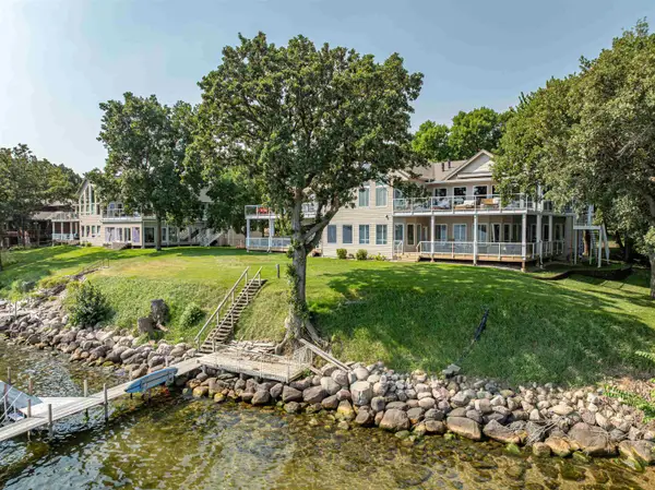 17200 Ross Road #1N, Spirit Lake, IA 51360