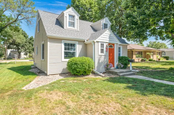 1206 N Avenue, Milford, IA 51351