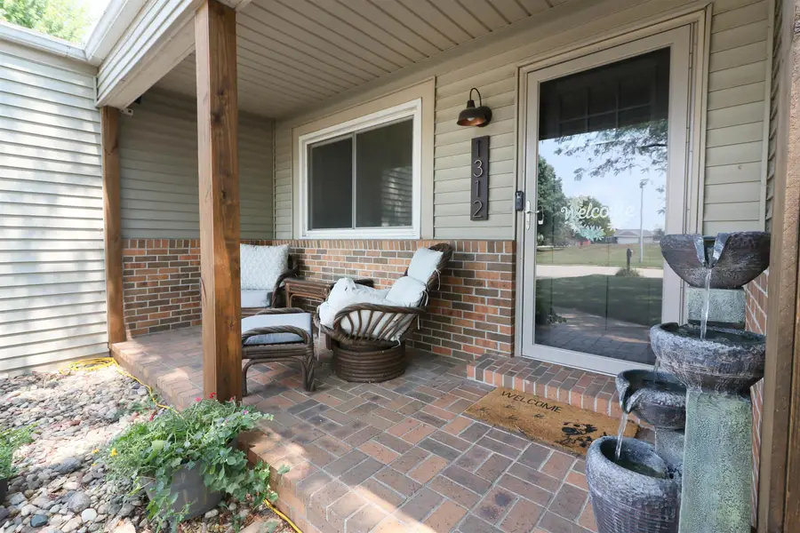 1312 13th Avenue W, Spencer, IA 51301 - #2
